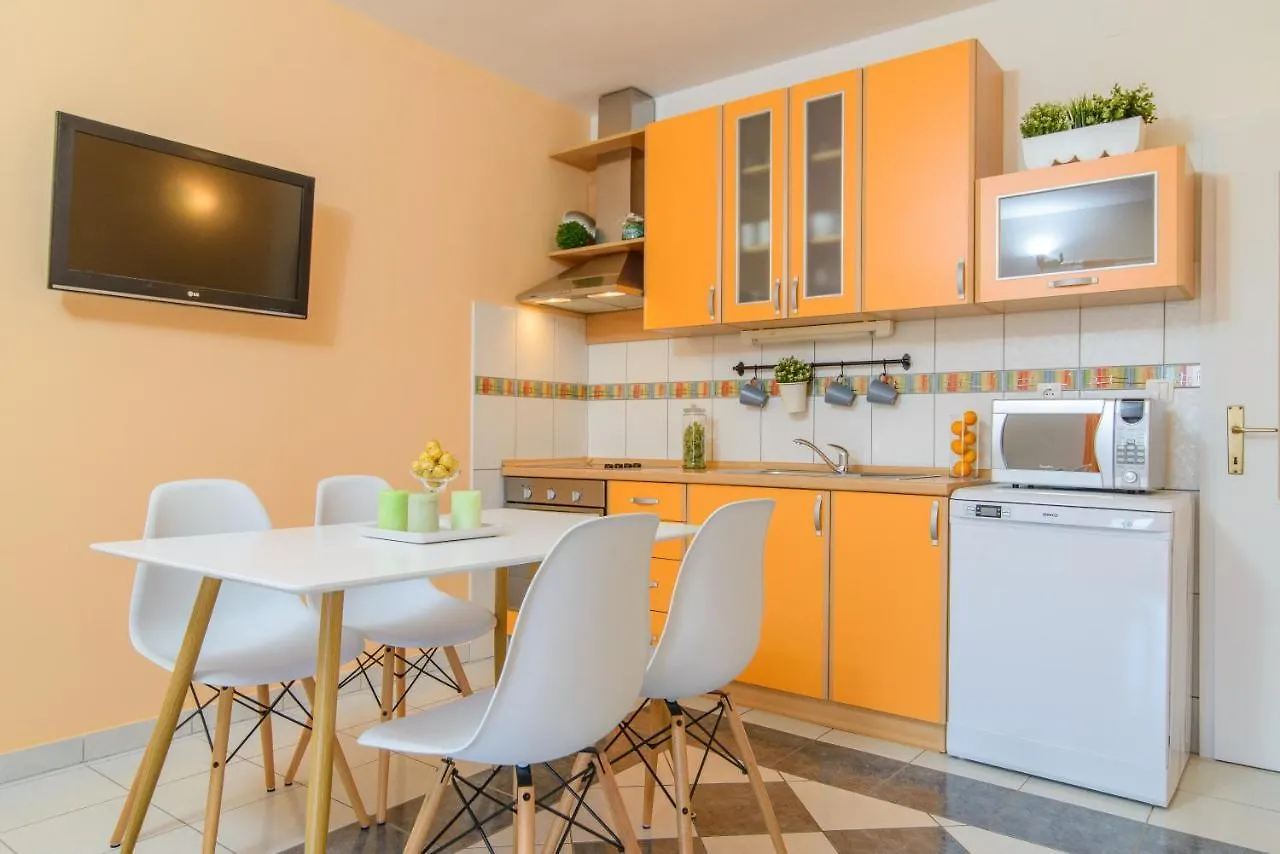 Apartments Dubravka Trogir